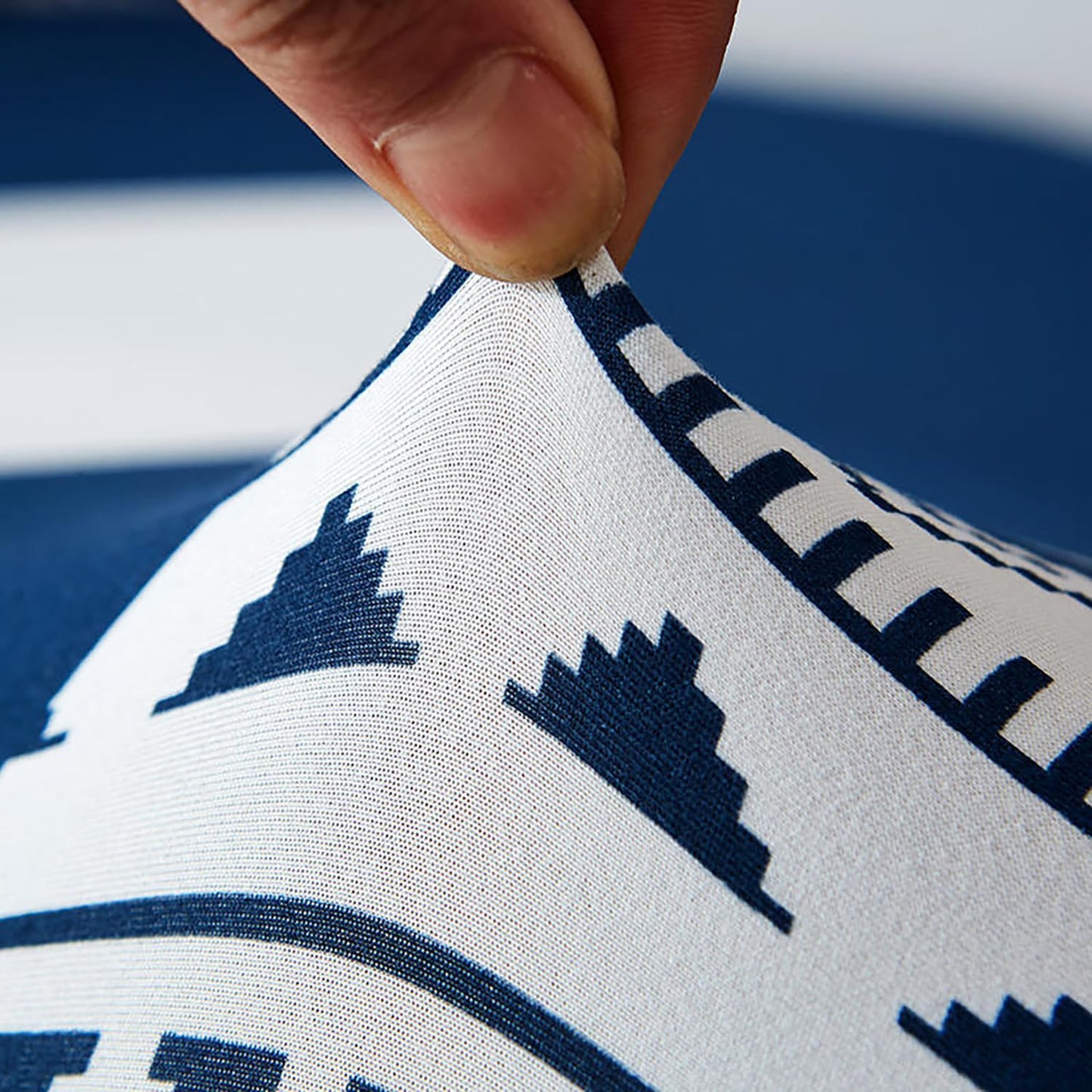 MellowCovers Water Mark Strechable Sofa Cover