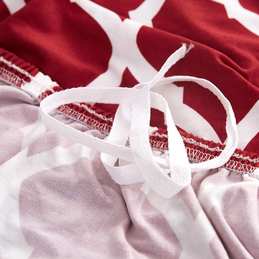 MellowCovers Red Diamond Strechable Sofa Cover